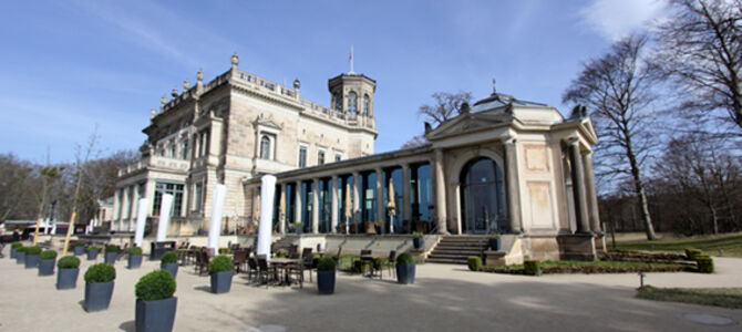 Neue Parkettpracht im Schloss des „Odol-Königs“