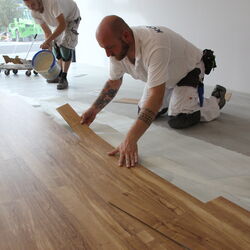 Durable floors for a specialist retail park - H-plus Carré in Herdorf