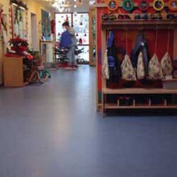 Flur1 300x400